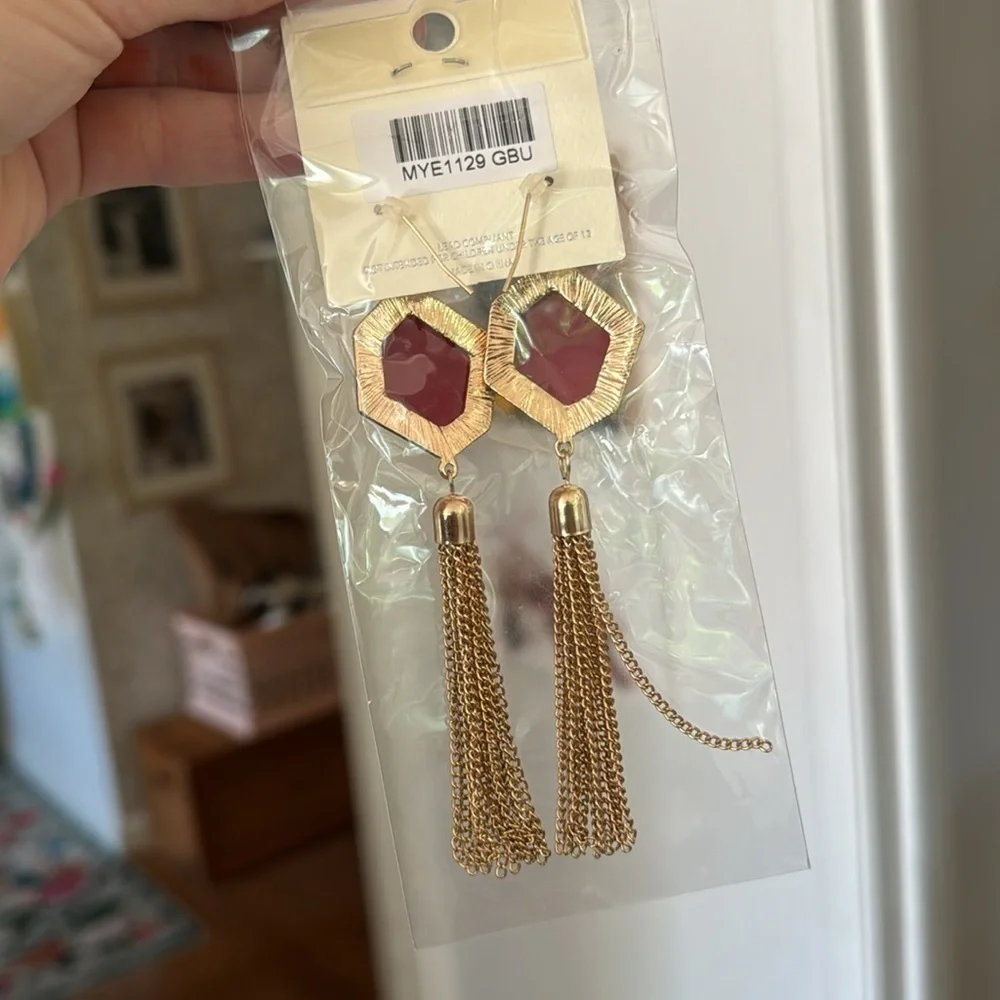 Mia Collection Red Gold Chain Tassel Hexagon Dangle Earrings